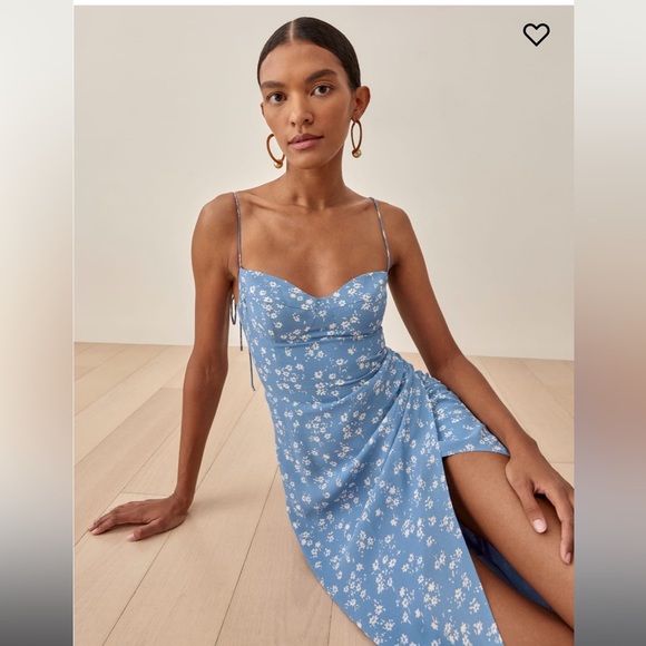 Reformation | Dresses | Reformation Kourtney Dress Blue Floral | Poshmark Reformation | Dresses | Reformation Kourtney Dress Blue Floral | Poshmark